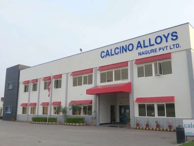 Shiny copper and brass metal sheets